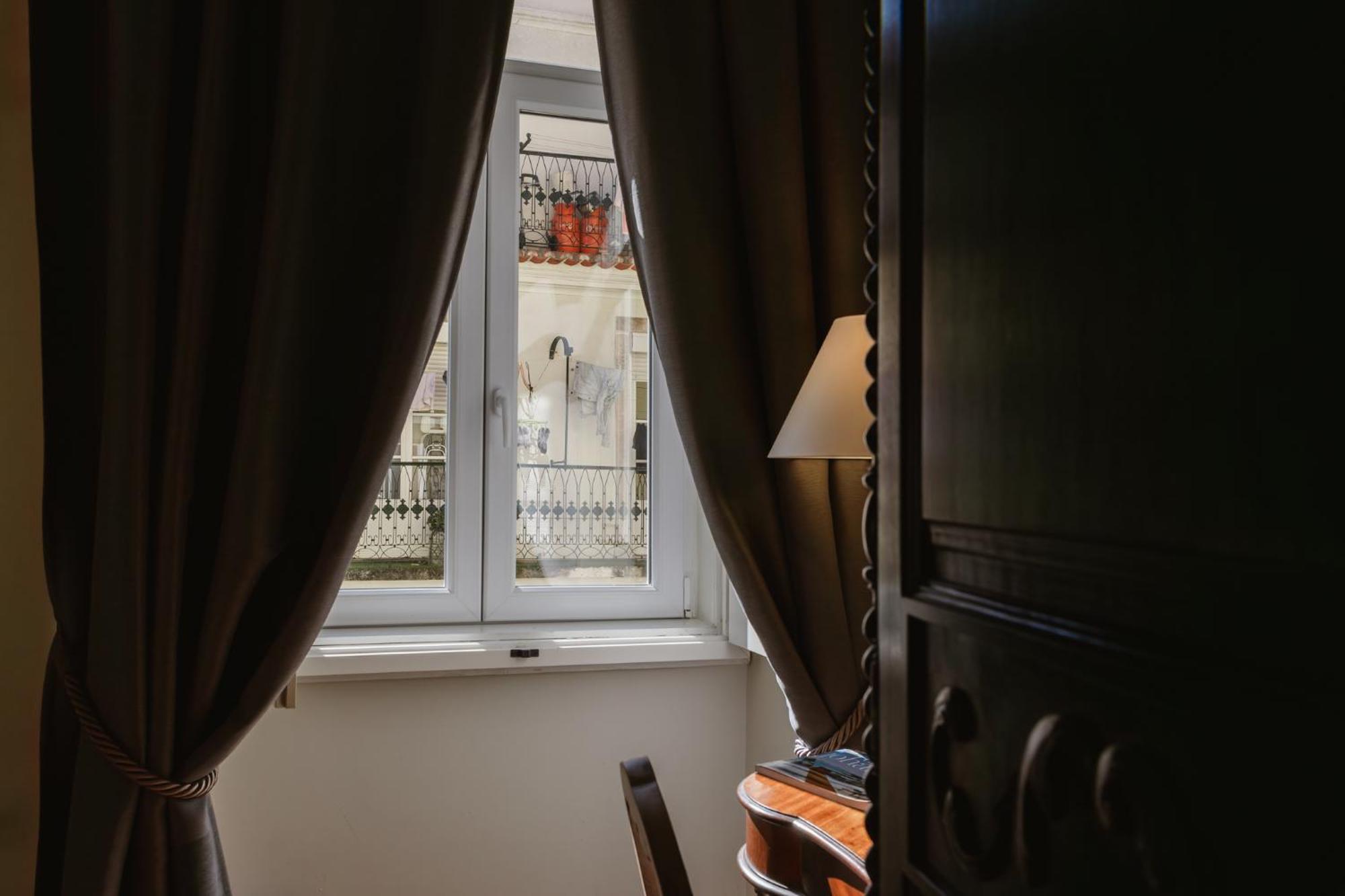 Hotel Alegria Lisbon Exterior photo